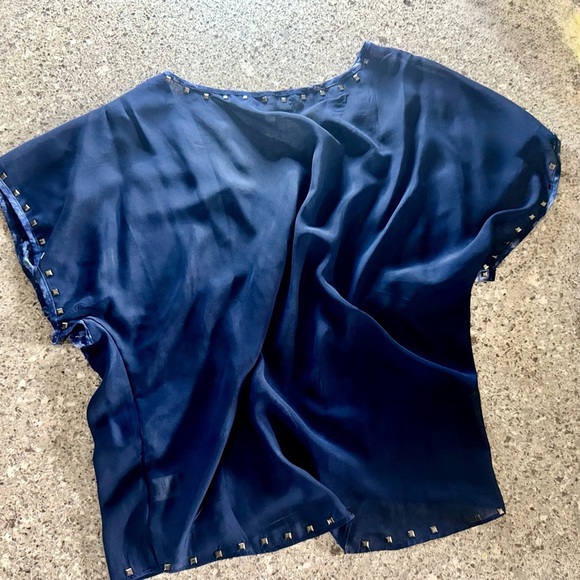 Tie-Dye Blue Sheer Oversized Blouse with Studded Accents - Size S ⭐✨ - Picture 9 of 12